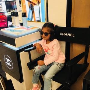 Meet your Posher, Sehrish